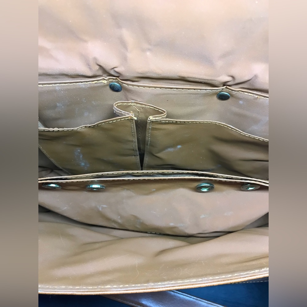Vintage Brown Leather Shoulder Bag Purse - Picture 8 of 16